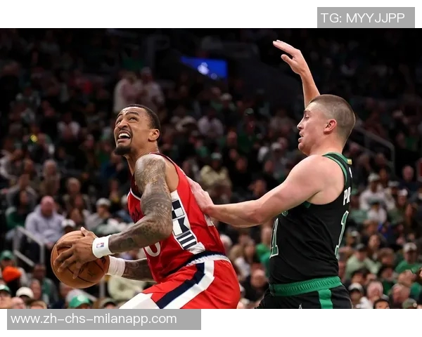 篮网与雄鹿激战正酣球星对决引爆全场激情与悬念